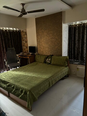 Bedroom in 3 BHK Apartment at Velentine Tower, Goregaon East – for Rent