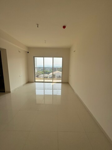 Room in 2 BHK Apartment at Godrej Nurture Pune, Mamurdi – for Rent