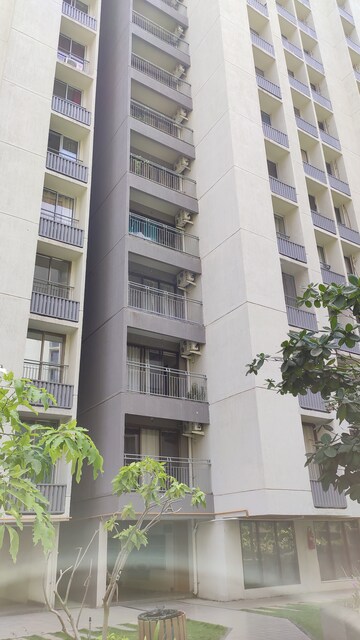 2 BHK Apartment – Exterior View View at Platinum Life, Andheri West - for Rent