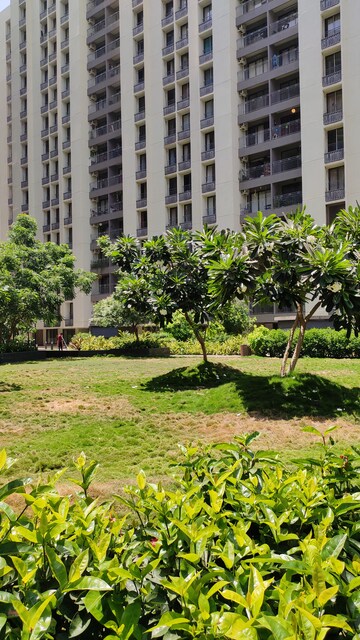 2 BHK Apartment – Exterior View View at Platinum Life, Andheri West - for Rent