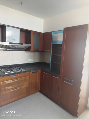 Kitchen in 4 BHK Villa at Unitech Uniworld City, Sector 30 – for Rent