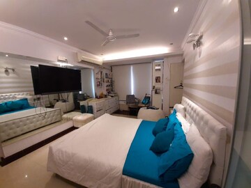 Bedroom in 3 BHK Apartment at Ajmera Beverly Hills and Royal Empire, Andheri West – for Rent