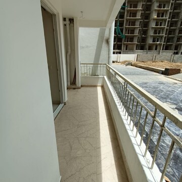 Balcony in 2.5 BHK Apartment at Trident Embassy Reso, Sector 1 Greater Noida – for Sale