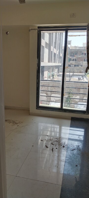 Room in 2 BHK Apartment at Satellite – for Rent