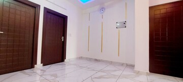 Room in 2 BHK Apartment at Sahastradhara Road – for Rent
