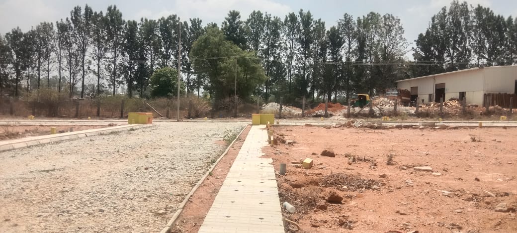Plot For Sale in Maruthi Meadows Dc Conver
