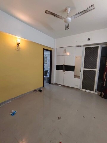 Room in 2.5 BHK Independent House at Sector 82 – for Rent