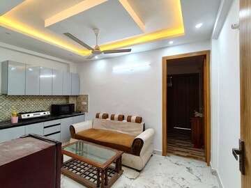 1 BHK Builder Floor For Rent in Saket