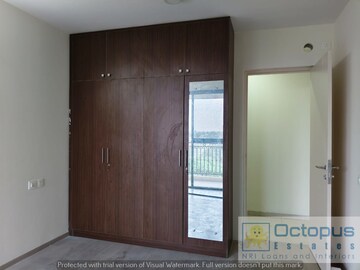 Room in 3.5 BHK Apartment at Hiranandani Cypress, Devanahalli – for Rent