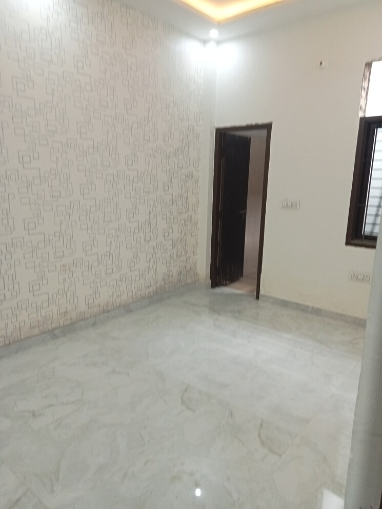 Room, kamta 5 Bedroom 1250 Sq.Ft. Independent House In Kamta Lucknow 8355424