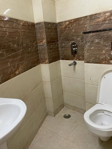 Bathroom in 3 BHK Builder Floor at Hauz Khas – for Rent
