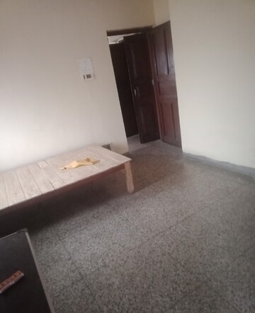 Furnished Amenities in 2 BHK Independent House at Aliganj – for Rent