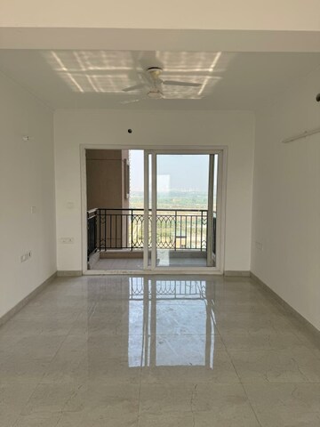 Room in 3 BHK Apartment at ATS Le Grandiose, Sector 150 – for Rent