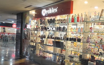 Shop For Sale in Crown Interiorz Mall, Sector 35