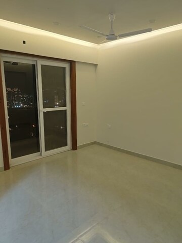 Room in 3 BHK Apartment at ATS Le Grandiose, Sector 150 – for Rent