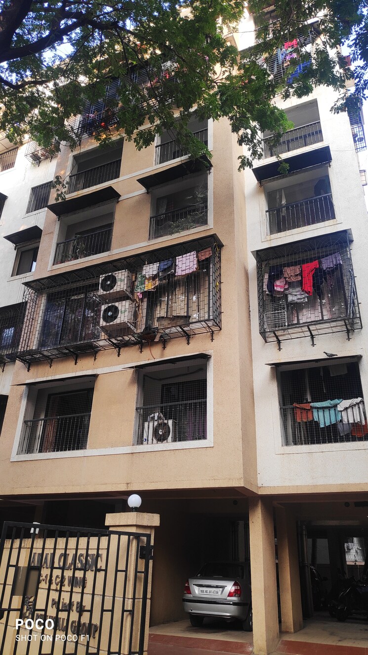 Entrance, vile parle east Pg For Girls In Vile Parle East 8355548