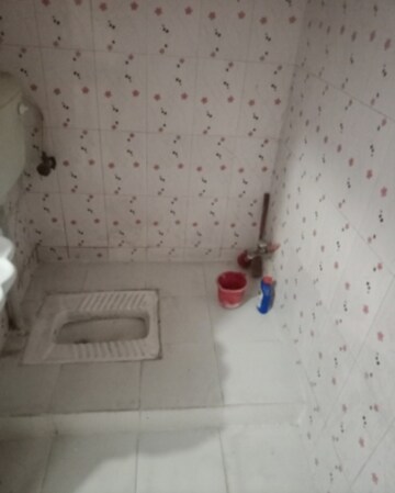 Bathroom in 2 BHK Independent House at Aliganj – for Rent