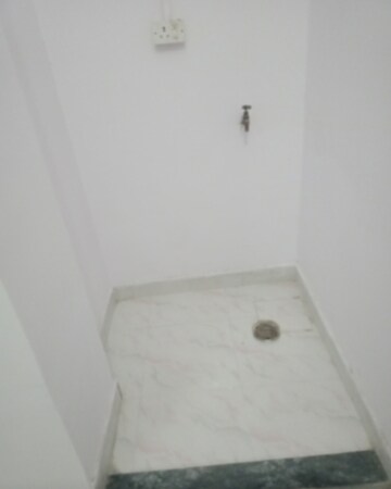 Bathroom in 2 BHK Independent House at Aliganj – for Rent