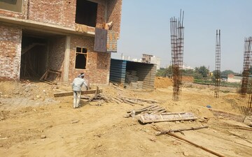 Plot For Sale in Jewar