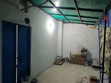 Bathroom in 1 BHK Builder Floor at Khirki Extension – for Rent