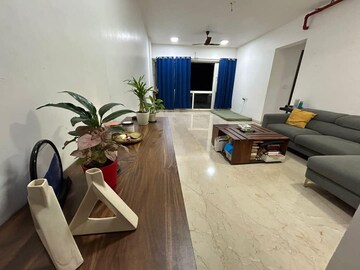 Master Bedroom in 2 BHK Apartment at Omkar Ananta, Goregaon East – for Rent