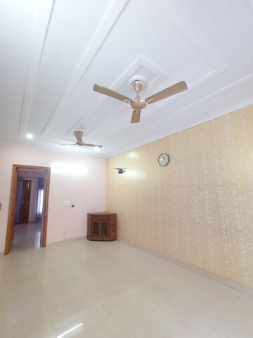 2 BHK Independent House For Rent in Sector 2