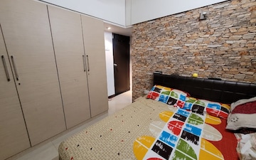 2 BHK Apartment For Sale in Gokul Garden CHS, Kandivali East