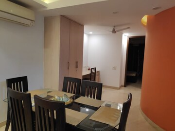 Team Area in 3 BHK Builder Floor at Safdarjang Enclave – for Rent