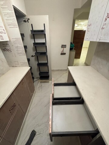 Furnished Amenities in 4 BHK Apartment at Sector 14 Dwarka – for Sale