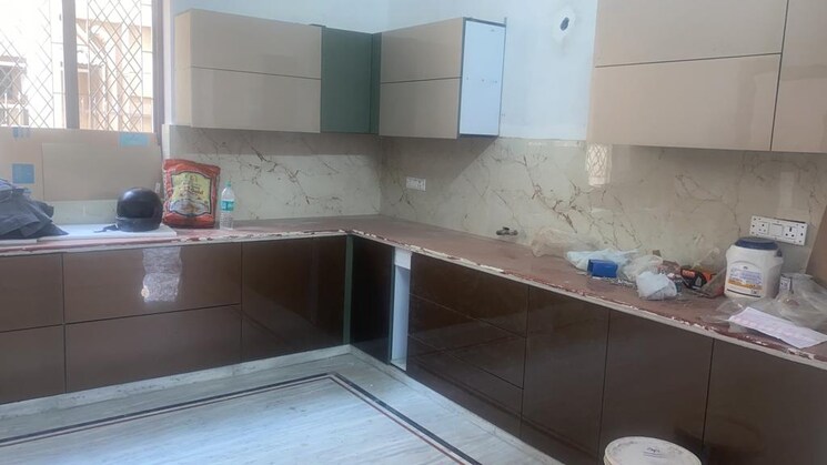 Kitchen, rajender nagar 4 Bedroom 465 Sq.Yd. Villa In Rajender Nagar Dehradun 8355744