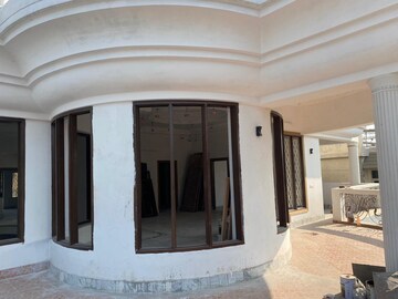 Building Lobby in 4 BHK Villa at Rajender Nagar – for Sale