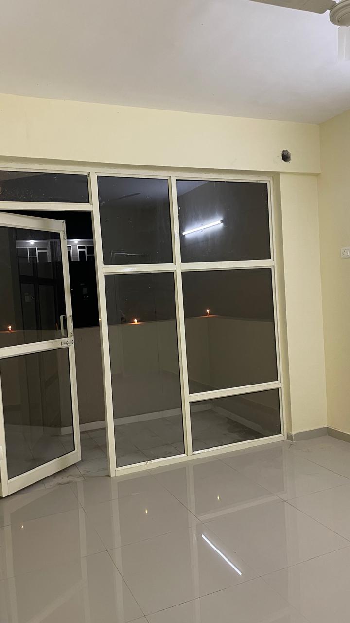 2 BHK Apartment For Sale in Pyramid Heights