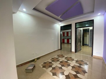 Bedroom in 3 BHK Apartment at Migsun Ultimo, Omicron Iii Greater Noida – for Rent
