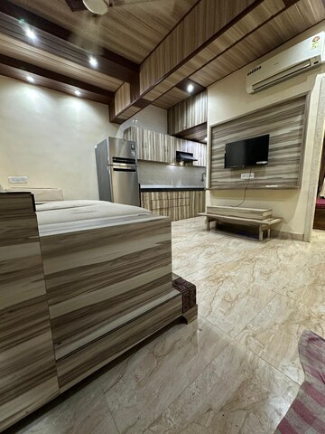 2 BHK Apartment For Rent in Royal Palms, Goregaon East