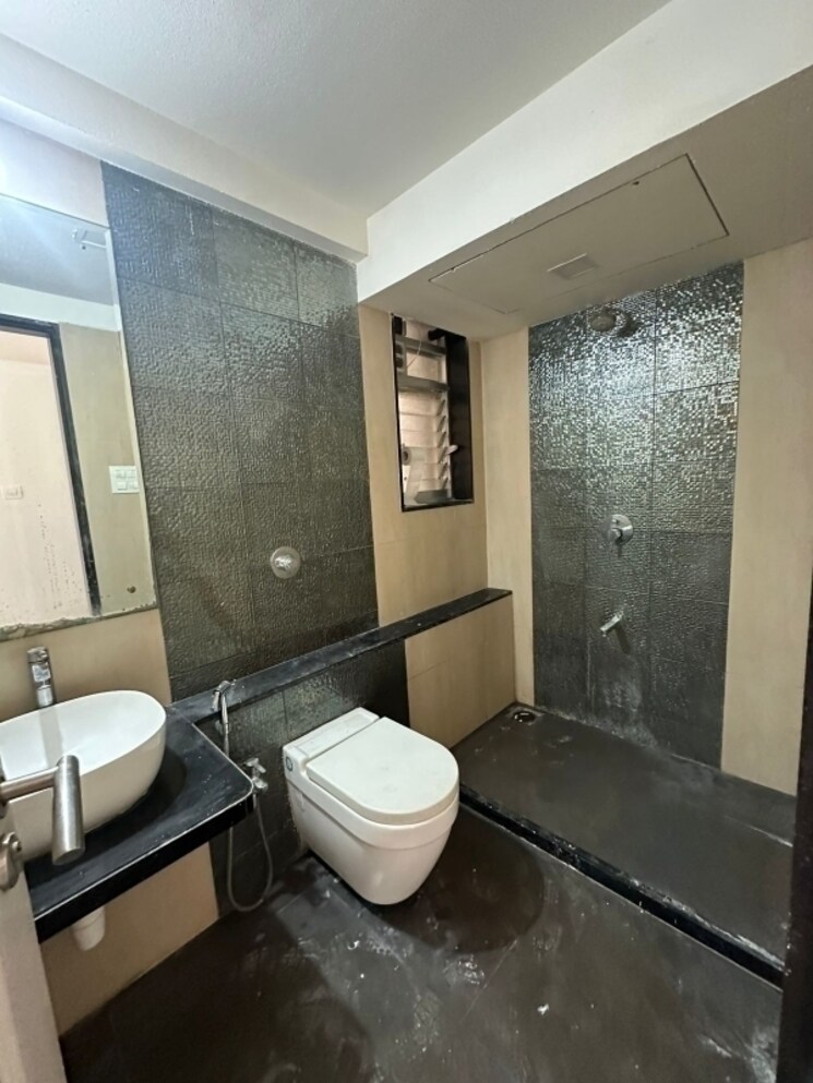 Bathroom, aspen-park 2 Bedroom 593 Sq.Ft. Apartment In Goregaon East Mumbai 8355803