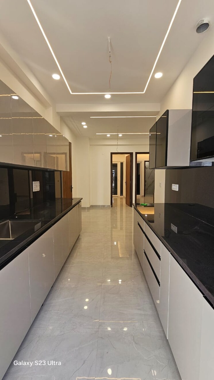 undefined, peer mucchalla 3 Bedroom 1300 Sq.Ft. Builder Floor In Peer Mucchalla Zirakpur 8355820