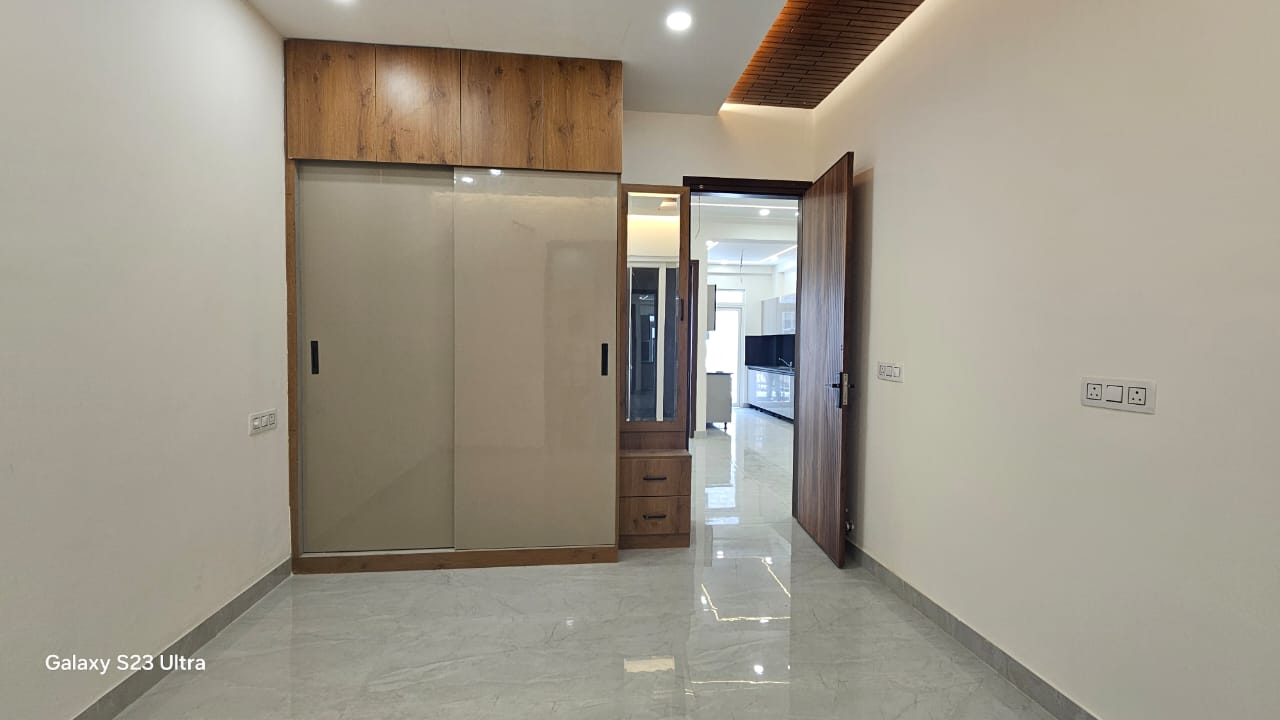 3 BHK + Pooja Room Builder Floor For Sale in Sai Developer 