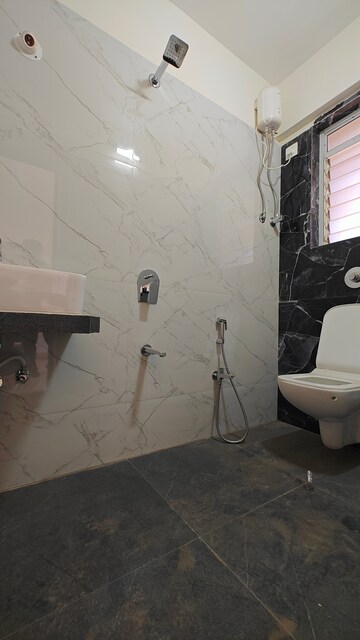 Bathroom in 1 BHK Apartment at Borivali West – for Rent