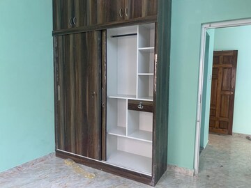 Room in 2 BHK Apartment at Hsr Layout – for Rent