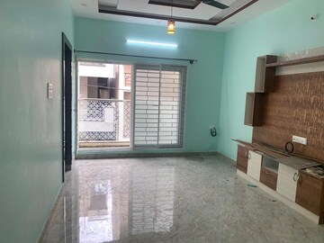 Room in 2 BHK Apartment at Hsr Layout – for Rent