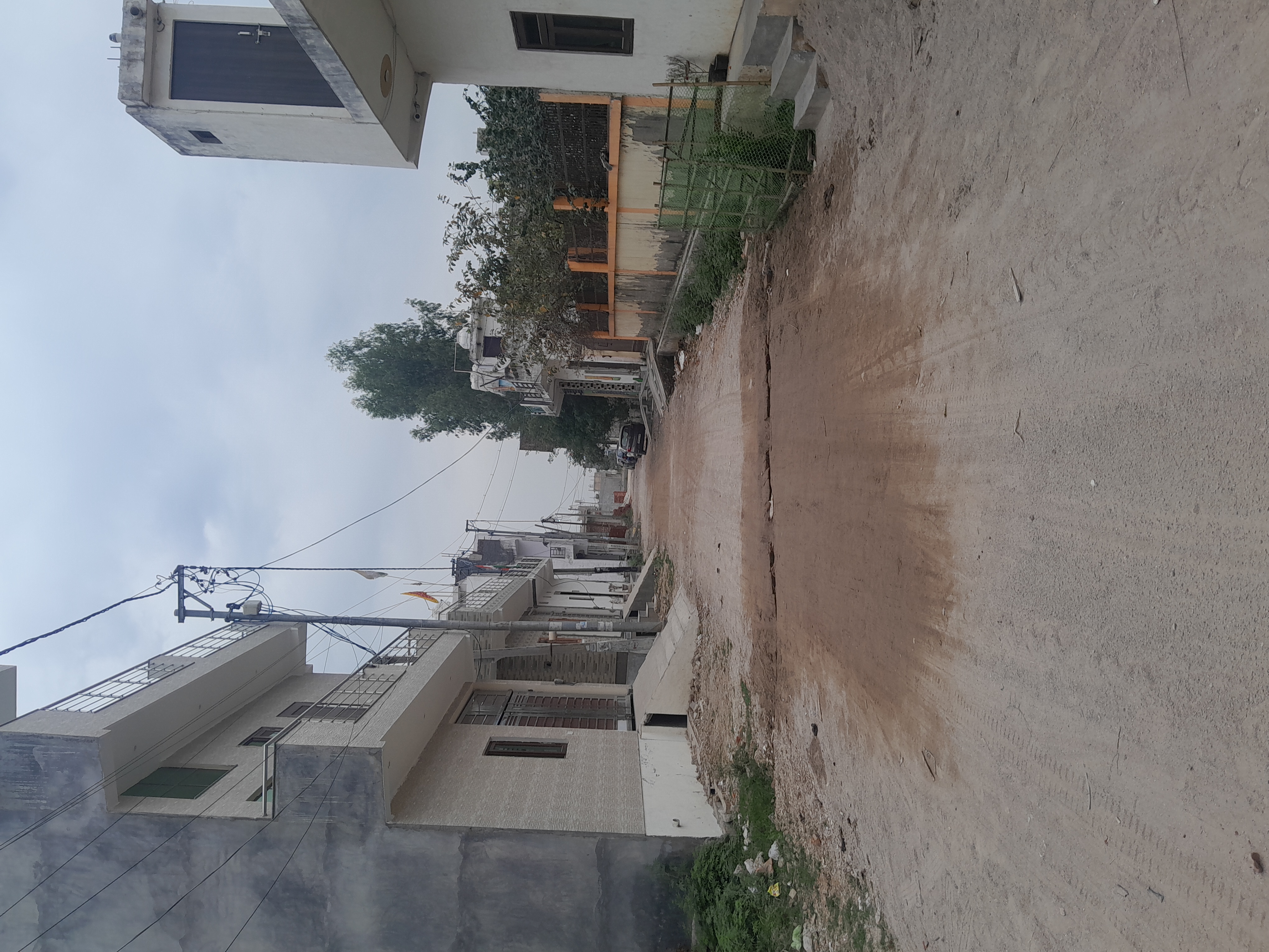 Plot For Sale in Select City Residency