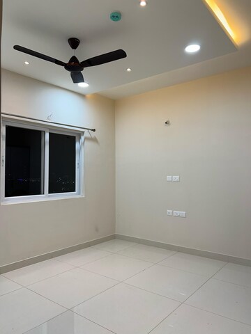 Room in 3 BHK Apartment at Prestige Tranquil, Kokapet – for Rent