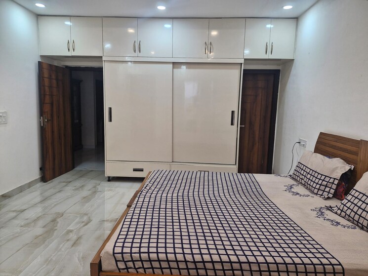 Bedroom, sweta-central-park-ii 3 Bedroom 2500 Sq.Ft. Apartment In Sector 48 Gurgaon 8356037