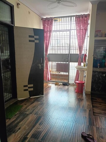 Room in 1.5 BHK Builder Floor at Anarkali Colony – for Rent