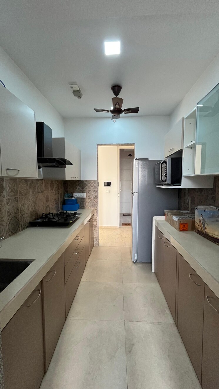 Kitchen, kanakia-silicon-valley 3 Bedroom 986 Sq.Ft. Apartment In Powai Mumbai 8356076
