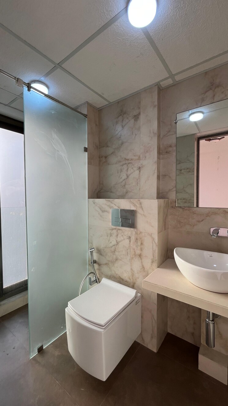Bathroom, kanakia-silicon-valley 3 Bedroom 986 Sq.Ft. Apartment In Powai Mumbai 8356076