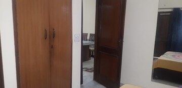 Furnished Amenities in 2 BHK Builder Floor at DLF City Phase V, Dlf Phase V – for Rent