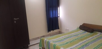 Bedroom in 2 BHK Builder Floor at DLF City Phase V, Dlf Phase V – for Rent