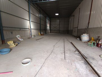  Warehouse For Rent in Manyawas