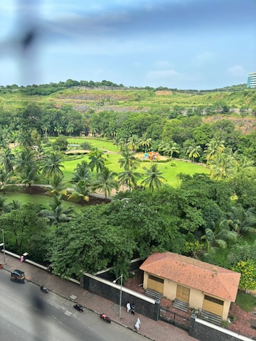 2 BHK Apartment – Garden View at K Raheja Raheja Residency, Malad East - for Rent
